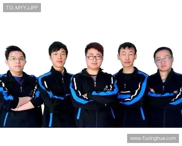 《全球电竞赛季正式开启 各大战队备战新赛季赛事争夺激烈》 《全球电竞赛季正式开启 各大战队备战新赛季赛事争夺激烈》