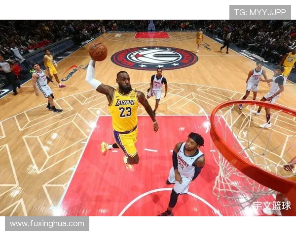 詹姆斯突破得分新高 湖人战绩提升引领季后赛冲刺
