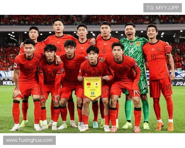 国足世预赛迎关键战新帅战术调整引发球迷与媒体持续热议